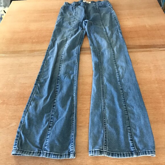 We the Free Flare Jeans Women 24 Blue Mid Rise Stretch Medium Wash Hippie 16490 - Picture 1 of 12